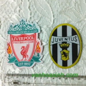 Tem nhãn hình ủi hình logo đội tuyển bóng đá LIVERPOOL và JUVENTUS PLM19-5